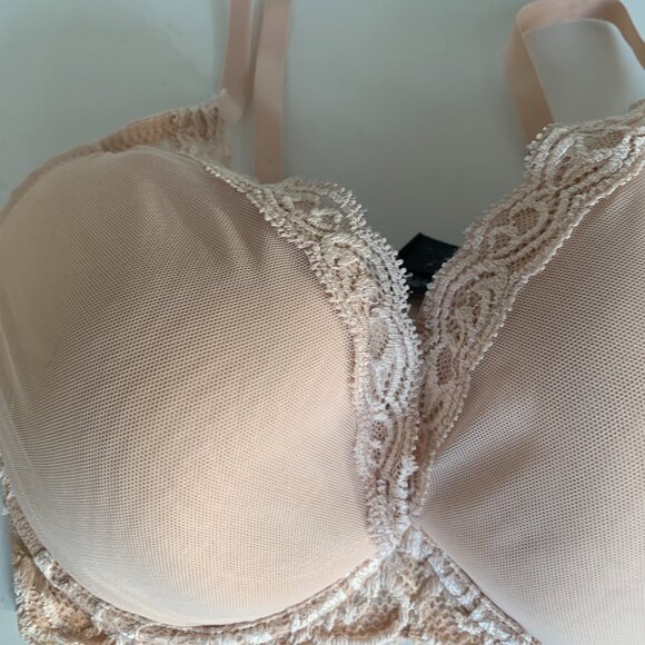 BRA NATORI Sz 34 DDD  Beige LACE Trim and Back Underwire Back Closure - Picture 3 of 6